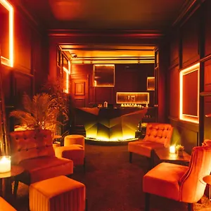  Hotel Impossible United Kingdom